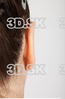 Female ear photo texture 0004